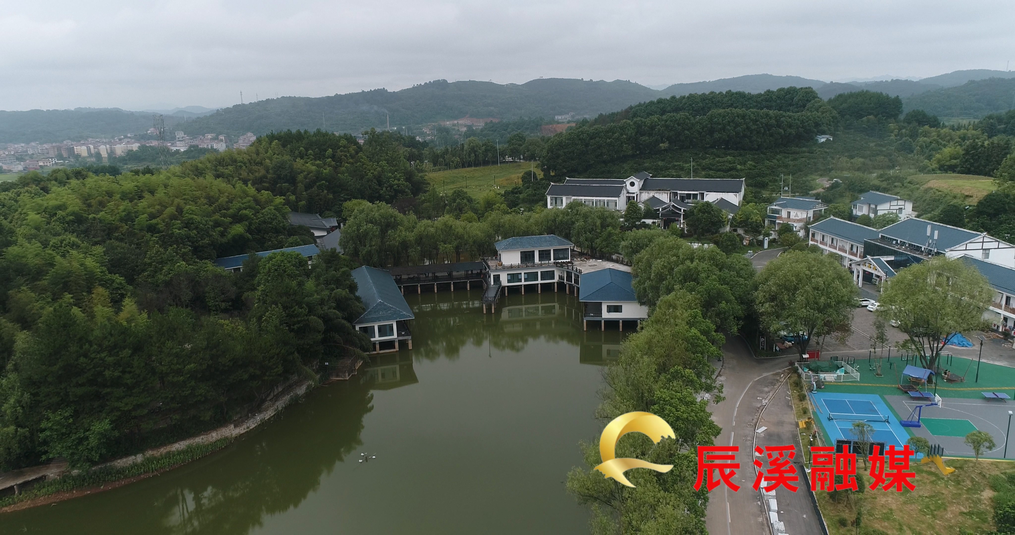 图片2.jpg 图片2.jpg